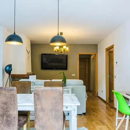 Daire Saplan Real Estate Pomero